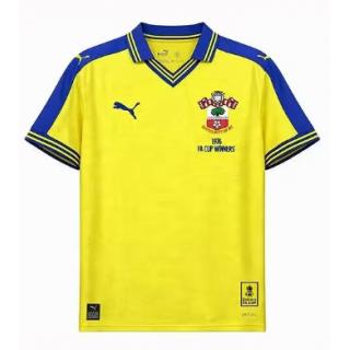 Southampton 50th Equipación 2025/26